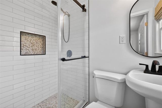 3061 Glendale Court, Decatur, GA 30032