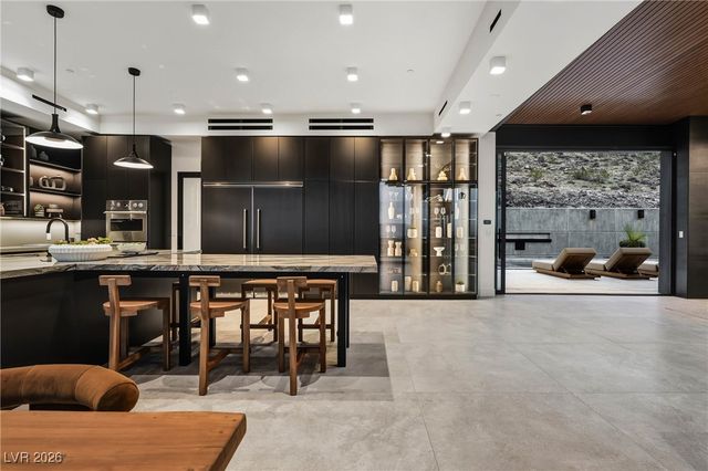 1707 Tangiers Drive, Henderson, NV 89012