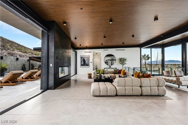 1707 Tangiers Drive, Henderson, NV 89012