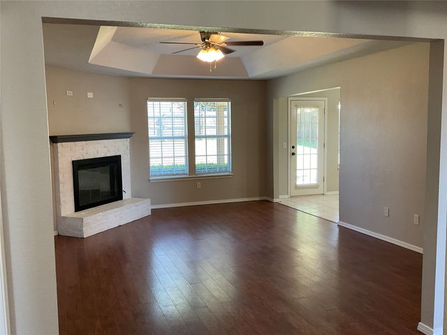 8400 E Lansing Street, Broken Arrow, OK 74014