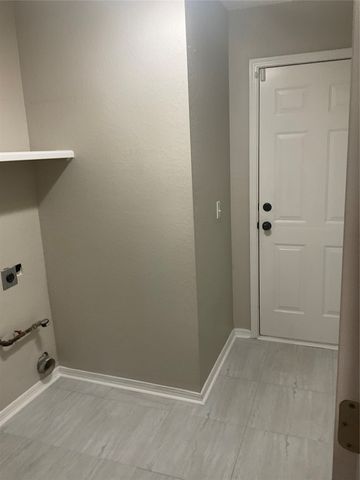 8400 E Lansing Street, Broken Arrow, OK 74014