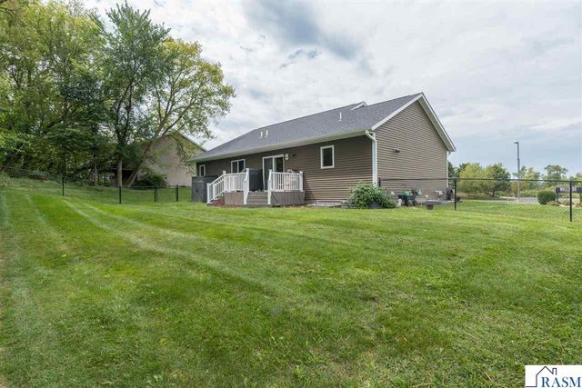 101 Skylark Drive, Mankato, MN 56001