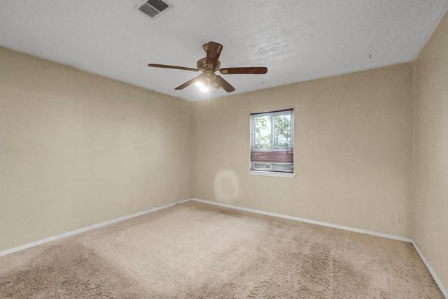 6311 8th St, Riverbank, CA 95367