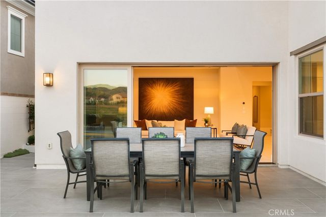 135 Sunnyslope, Irvine, CA 92618