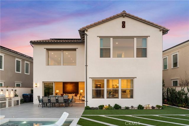 135 Sunnyslope, Irvine, CA 92618