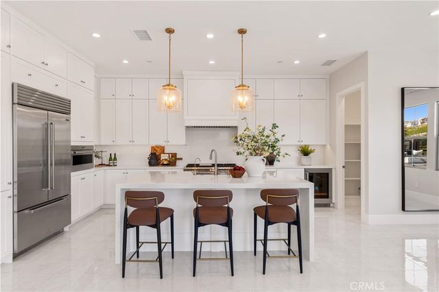 135 Sunnyslope, Irvine, CA 92618