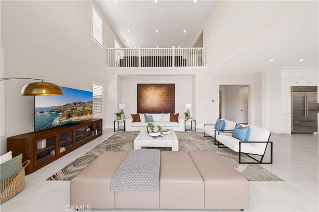 135 Sunnyslope, Irvine, CA 92618