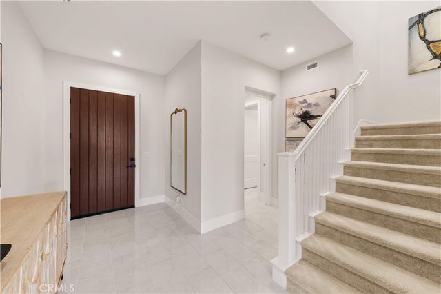 135 Sunnyslope, Irvine, CA 92618