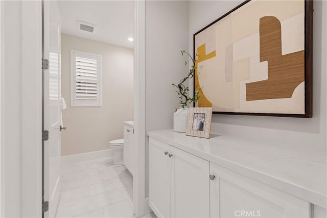 135 Sunnyslope, Irvine, CA 92618