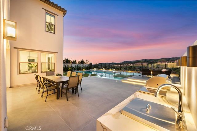 135 Sunnyslope, Irvine, CA 92618