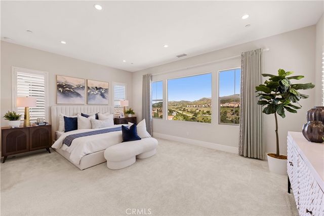 135 Sunnyslope, Irvine, CA 92618