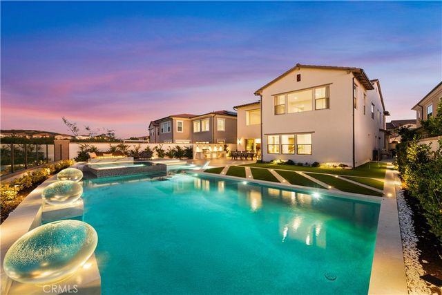 135 Sunnyslope, Irvine, CA 92618