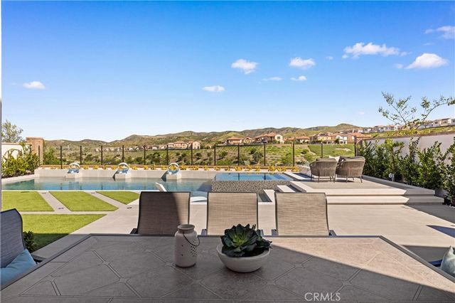 135 Sunnyslope, Irvine, CA 92618