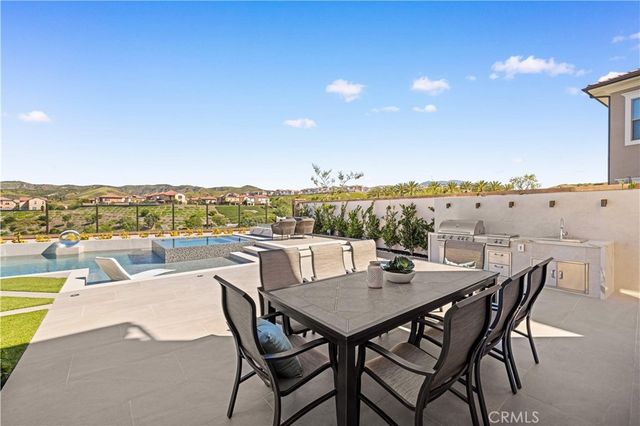 135 Sunnyslope, Irvine, CA 92618