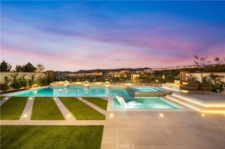 135 Sunnyslope, Irvine, CA 92618