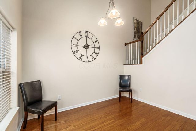 185 Prairiecreek Way, Columbus, OH 43213