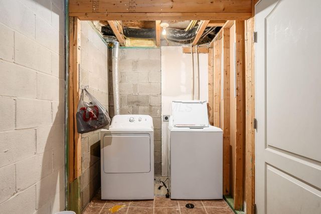 185 Prairiecreek Way, Columbus, OH 43213