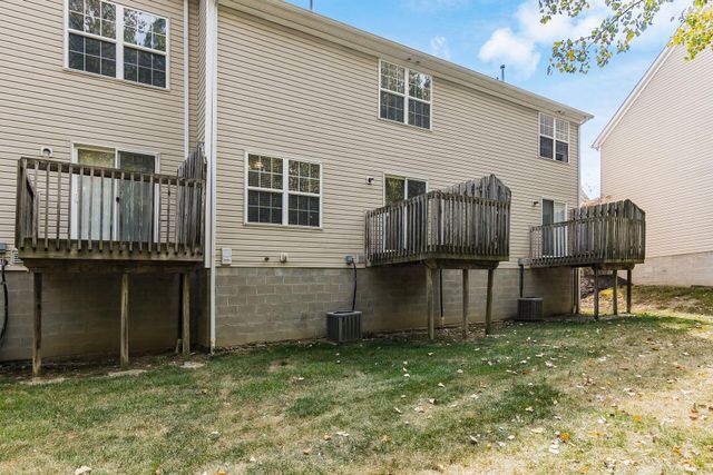 185 Prairiecreek Way, Columbus, OH 43213