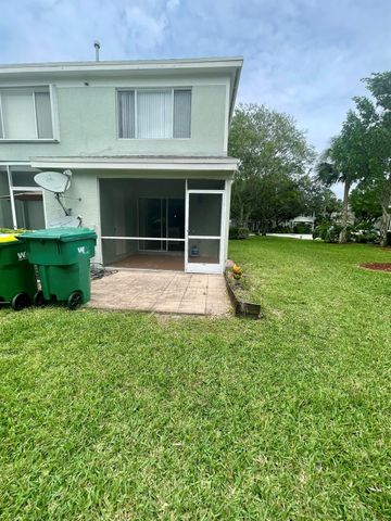 8021 Sanibel Dr 8021, Tamarac, FL 33321