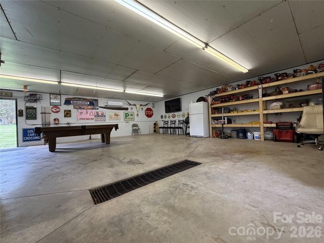 261 N Thomas Lane, Stony Point, NC 28678