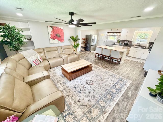 261 N Thomas Lane, Stony Point, NC 28678