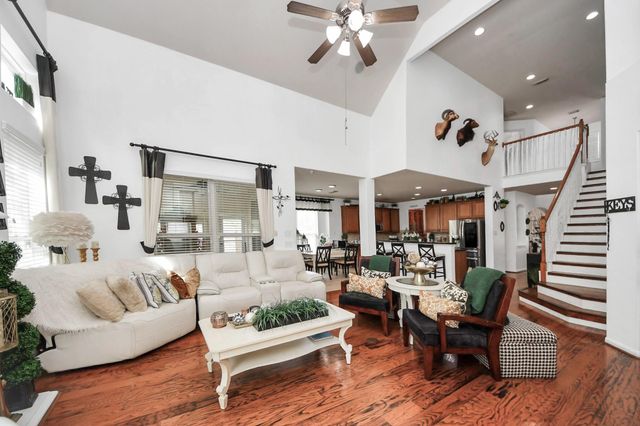 13827 Pepperstone Lane, Houston, TX 77044