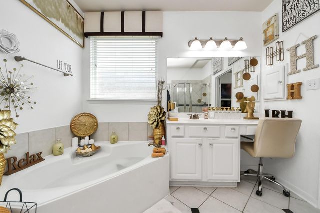 13827 Pepperstone Lane, Houston, TX 77044