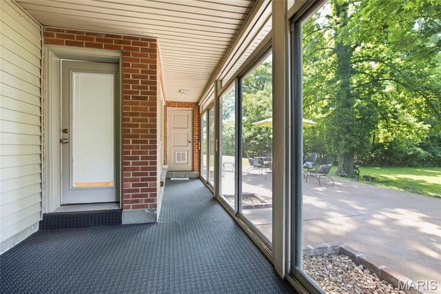 15 Ladue Ridge, Ladue, MO 63124