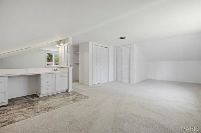 15 Ladue Ridge, Ladue, MO 63124