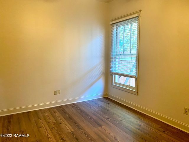 111 Hallmark Avenue, Lafayette, LA 70508