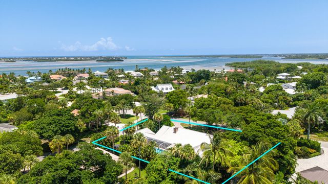 15 W HIGH POINT Road, Sewalls Point, FL 34996