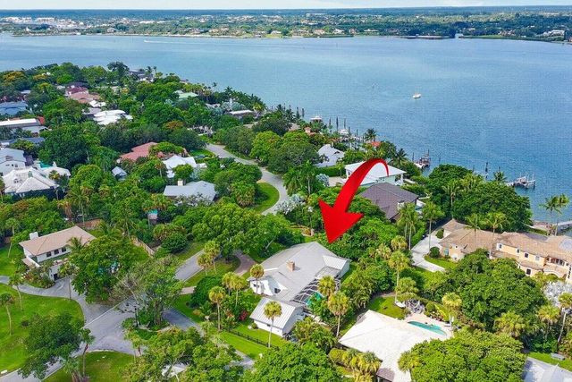 15 W HIGH POINT Road, Sewalls Point, FL 34996