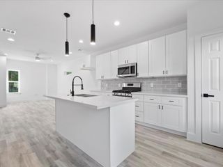 8206-8206A Knox Street, Houston, TX 77088