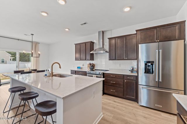 51 Walkabout Drive, Aberdeen, NC 28315