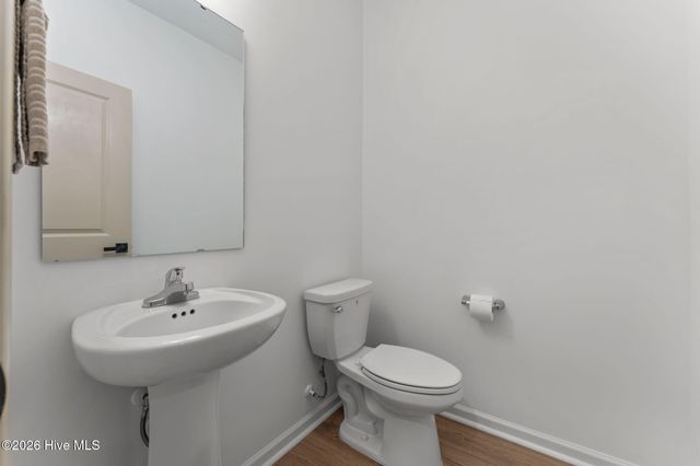 51 Walkabout Drive, Aberdeen, NC 28315