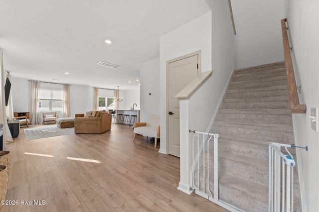 51 Walkabout Drive, Aberdeen, NC 28315