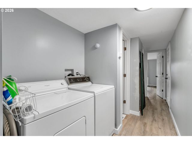 3200 Se SILVER LEAF Ln 34, Portland, OR 97267