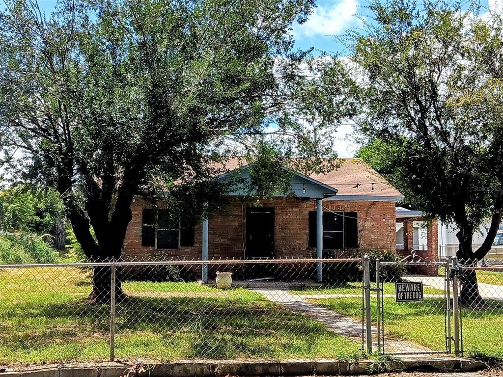 110 ORANGE AVENUE, Winter Haven, FL 33880