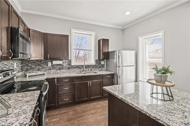 753 Simpson Avenue, Kansas City, KS 66101
