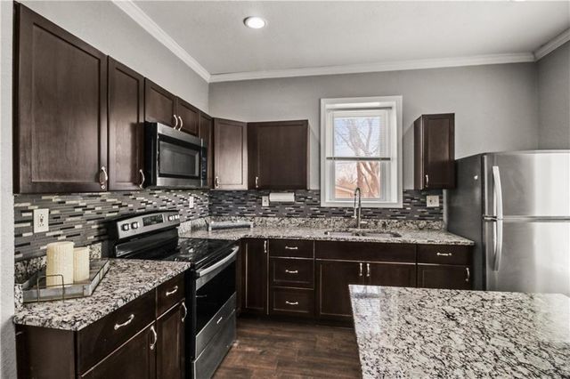 753 Simpson Avenue, Kansas City, KS 66101