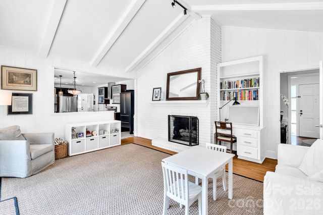 3311 Providence Road, Charlotte, NC 28211