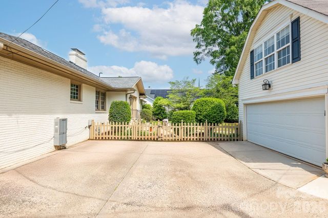 3311 Providence Road, Charlotte, NC 28211