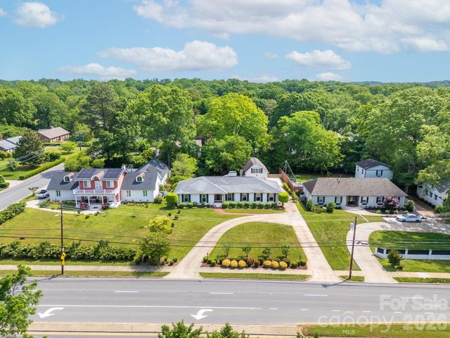 3311 Providence Road, Charlotte, NC 28211