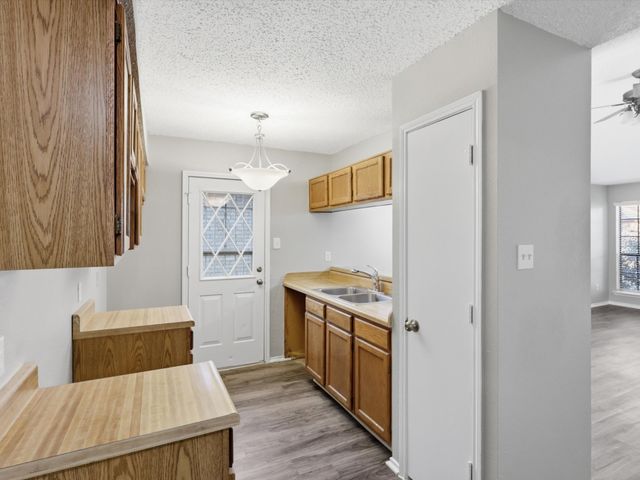 2509 Countryside Lane, Fort Worth, TX 76133