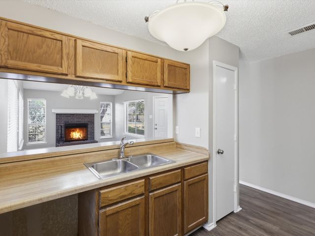 2509 Countryside Lane, Fort Worth, TX 76133