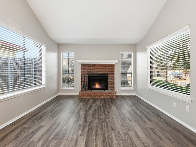 2509 Countryside Lane, Fort Worth, TX 76133