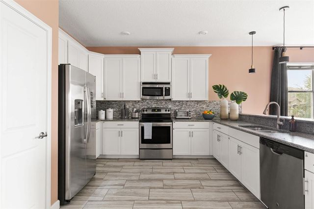 1518 ROLLING FAIRWAY DRIVE, Davenport, FL 33896