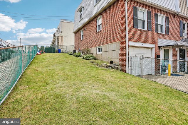 419 ARLINGTON AVE, Upper Darby, PA 19082