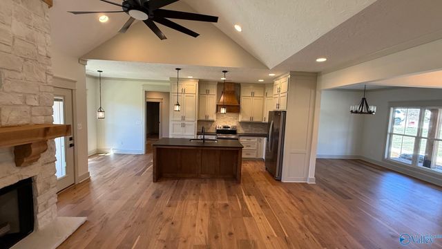 1405 Raymond Lane, Southside, AL 35907