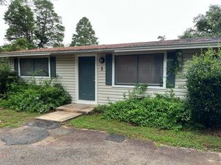 1569 Coombs Dr # 1, Tallahassee, FL 32308